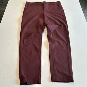 Lululemon commission pant slim fit